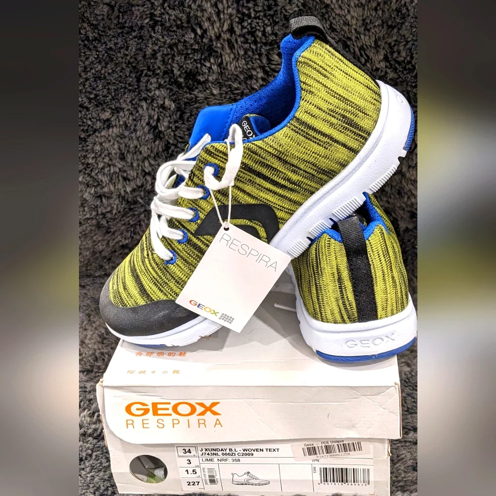 Brand New Geox Respira Shoes (Size 3 Kids) - Picture 2 of 6